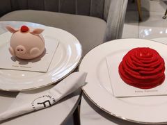 -Fridi Patisserie Cafe