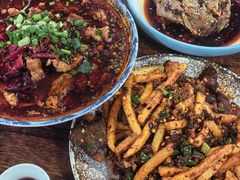-醉八仙热酒馆(渝中店)