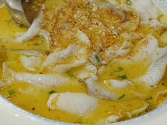 -鱼亨小鲜酸菜鱼(大信店)