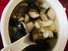 -石家饭店中市店