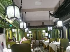 -贝勒爷·酥不腻烤鸭