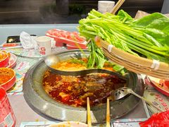 -生活如沸·顺德水牛奶火锅(大学路店)