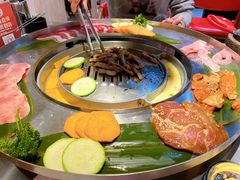 -哈哈碳都·牛肋条无限自助烤肉(台江万达店)
