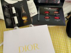 -Dior迪奥(上海世茂广场店)