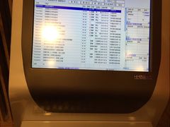 -新华里咖啡书吧(新华书店小寨店)
