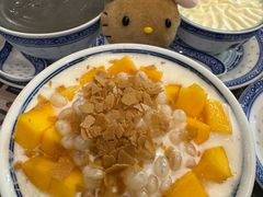-广信牛奶甜品世家(台东店)