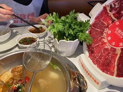 -左庭右院鲜牛肉火锅(环球港店)