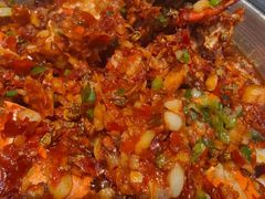 -凤凰路何眼镜香辣蟹(花果园店)