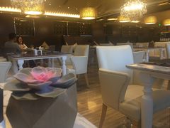 大堂-北京王府井希尔顿酒店·万斯阁西餐厅