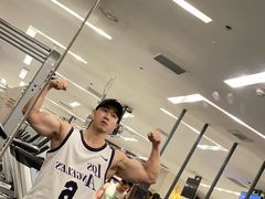 -诺伯曼·运动会馆(新梦店)