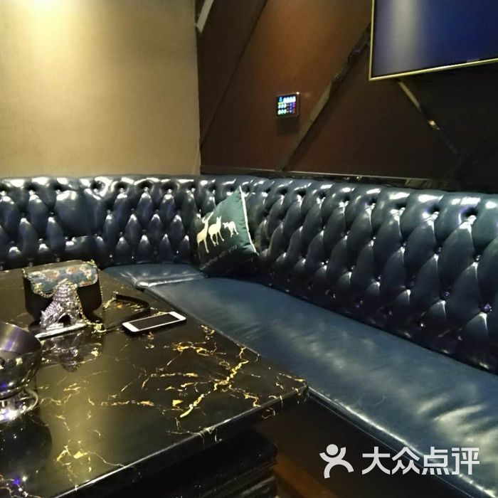 金话筒量贩式ktv