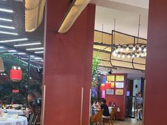 -刘姐啤酒鱼民族演艺餐厅(西街总店)