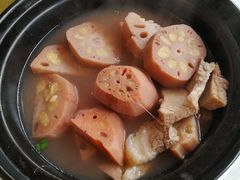 红花莲藕煲猪踭-御满江海鲜酒家(洛溪新城店)