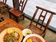 -方铲铲·成都板凳面(滨江银泰店)