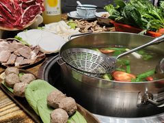 -刘少华贵州小黄牛·鲜牛肉火锅(总店)