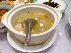-天外天美食广场(哈尔滨路店)