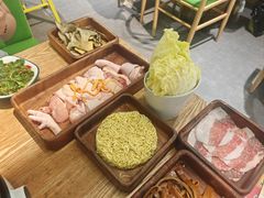 -菌小白·野生菌火锅(时尚天河店)