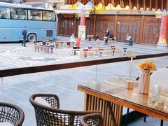 露天位-隔壁老王·家常云南菜(花巷店)