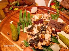 自制法式乡村冷冻肉-鹿萤季·营地小馆(皇后公园店)