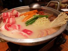 泡菜肥牛部队锅-春熙台韩国料理·章鱼肥牛(西丽店)