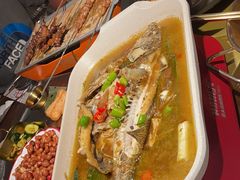 -神府路壹号·海鲜烧烤·砂锅粥·锅物(三坊七巷店)