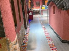 -东巴婆婆云南鱼豆花火锅(大东门店)