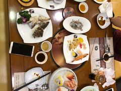 -青瓦餐厅·生鱼片·韩园烤肉(西塔店)