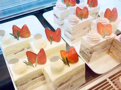 -花花卷卷·鲜食蛋糕(静安久光百货店)