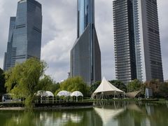 -陆家嘴中心绿地