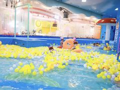 -楠木种子游泳馆(李沧万达店)