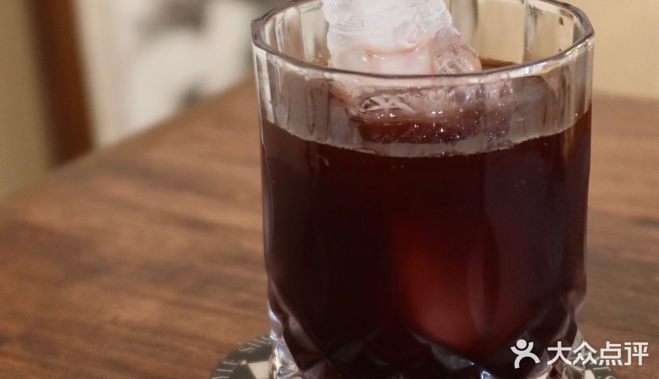 咖啡馆的无尽夏|杨柳依依 夏日如期🌳