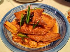 隔夜炖带鱼-小吊梨汤·北京菜·烤鸭(白石桥南店)