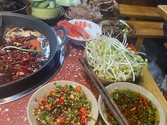 -赵美丽·重庆社区火锅·直营店(火车东站·中豪国际店)
