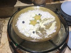 香浓榴莲蛋糕-美盛喜来登大酒店-盛宴标帜餐厅