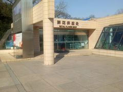 -上海市龙华烈士陵园