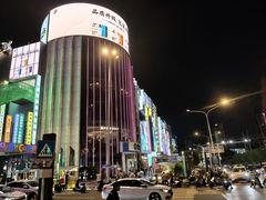 -光谷广场