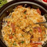 ️他们家的港式茶店，虾饺，肠粉之类的都是地道又好吃！