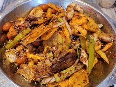 -嘎嘎鸭下巴·爆辣干锅(明教寺店)