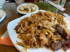 传统干炒牛河-沙河粉村·国家非遗传承(云台店)