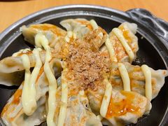 日式煎饺-Lia Cafe Bar Restaurant松山咖啡屋