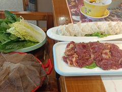 -乡土黄·鲜牛肉火锅·小龙虾(兴业街店)