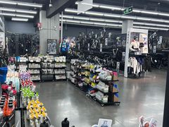 -迪卡侬(越秀公园店)