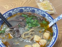 -小潘记鸭血粉丝汤