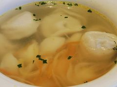 -马克西姆俄罗斯餐厅(通亚街店)