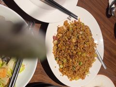 -港丽餐厅(正大店)
