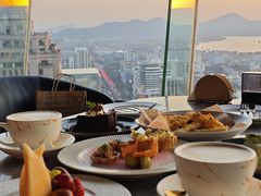 -Hi City·城市之巅