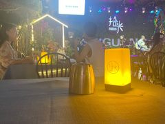 -拾光音乐餐酒吧(告庄星光夜市店)