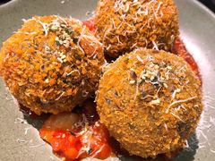 墨鱼芝士饭团-KCOOKING概念韩餐(世茂52+店)