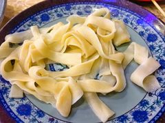 -维吾尔餐厅(宜山路店)
