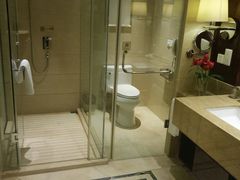 -抚顺中伟假日国际酒店